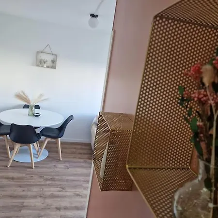 Refait A Neuf, 4 Pers A Courseulles-sur-Mer