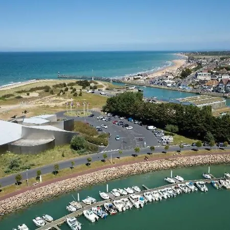 Refait A Neuf, 4 Pers A Apartment Courseulles-sur-Mer